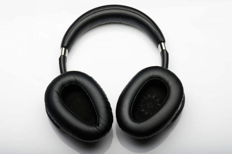 Do Noise Cancelling Headphones Protect Your Hearing? NoisyWorld